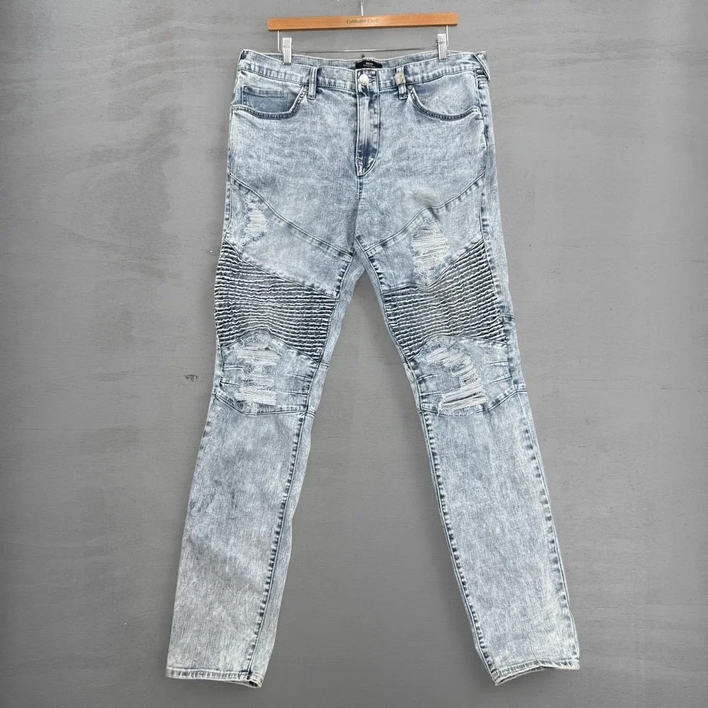 True Religion Rocco Relaxed Skinny Jeans Light Wash Moto Distressed 36 x 34